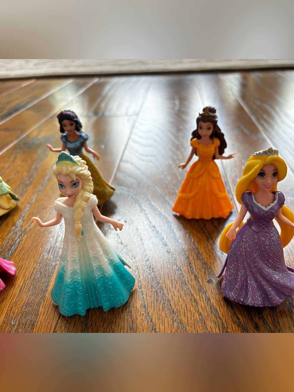 Disney Princess Magic Clip Doll Set - Picture 6 of 8